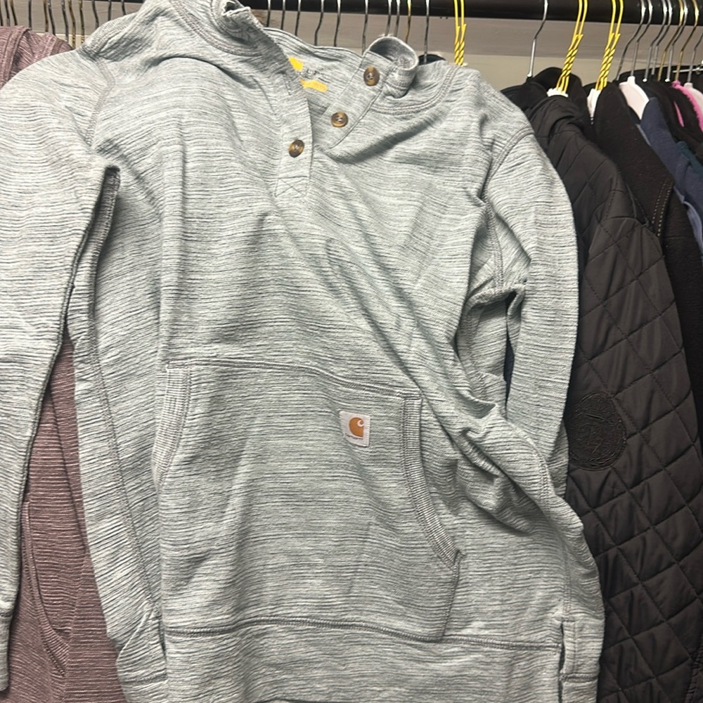 Carhartt shirt XL L/STop Large 2 Hoodies Large slightly fitted.